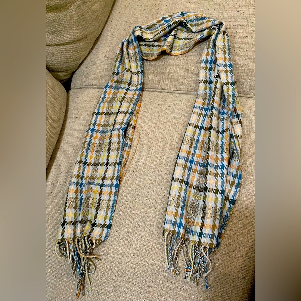Multicolor scarf (mostly blue)